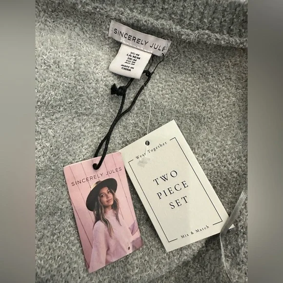 Sincerely Jule’s Plaid Women's Sweater Two Piece Set - Picture 9 of 9